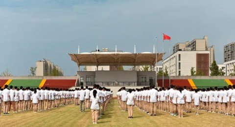 抗战精神薪火传，青春奋进正当时—— 我校开展新学期“思政第一课”主题教育活动